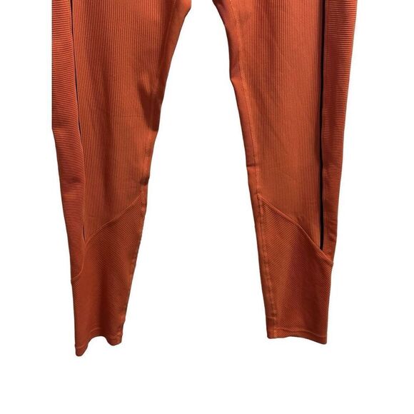 Zyia Active Burnt Orange Ribbed Premium 7/8 Leggings in size 12 - Picture 3 of 7